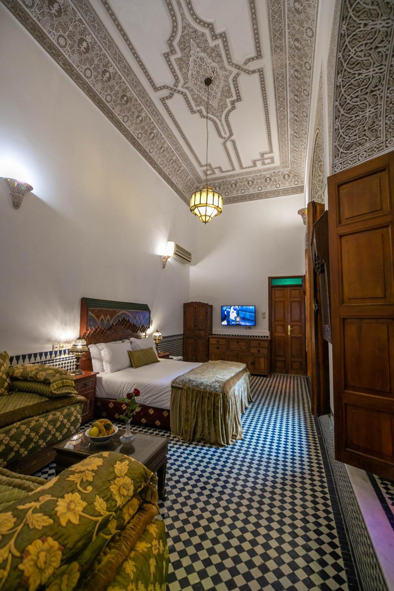 Riad La Perle De La Medina Fes Exterior photo