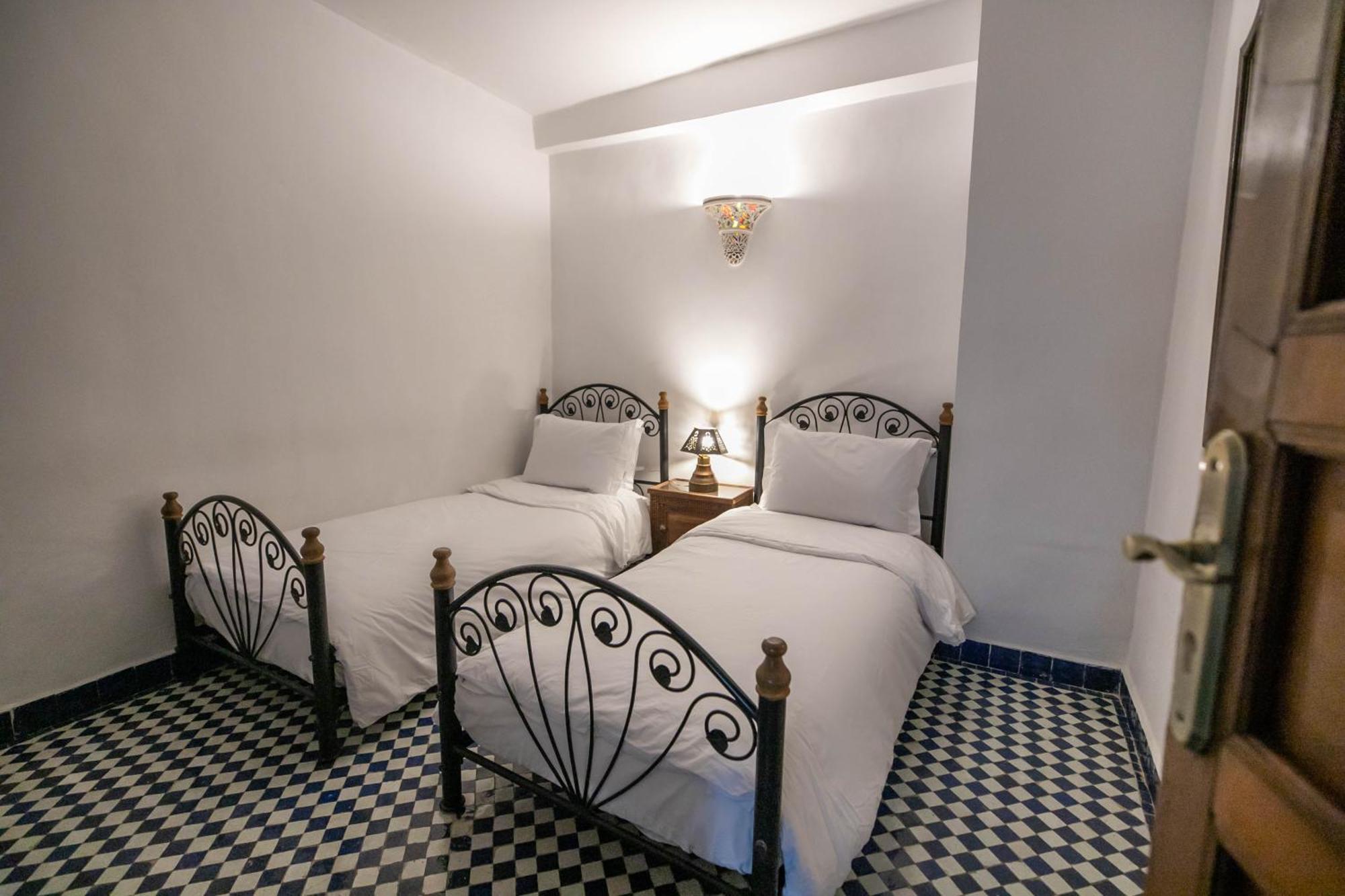 Riad La Perle De La Medina Fes Room photo
